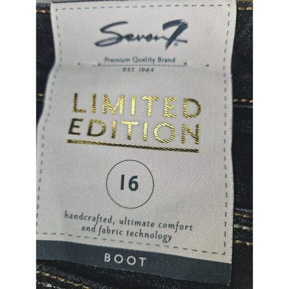 NWT! Women's Seven7 Luxe Limited Edition Boot Cut Stretch Blue Jeans Size 16 - Picture 8 of 9